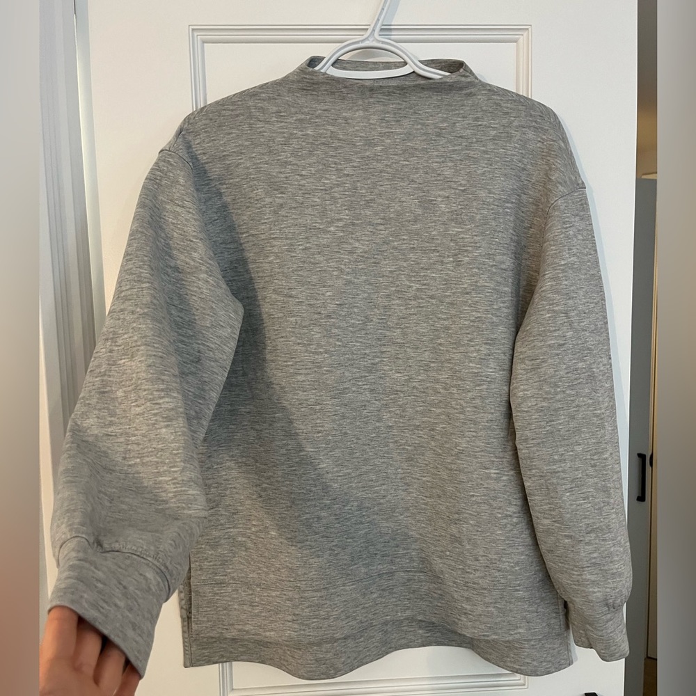 Club Monaco Mock Neck ⚓️
